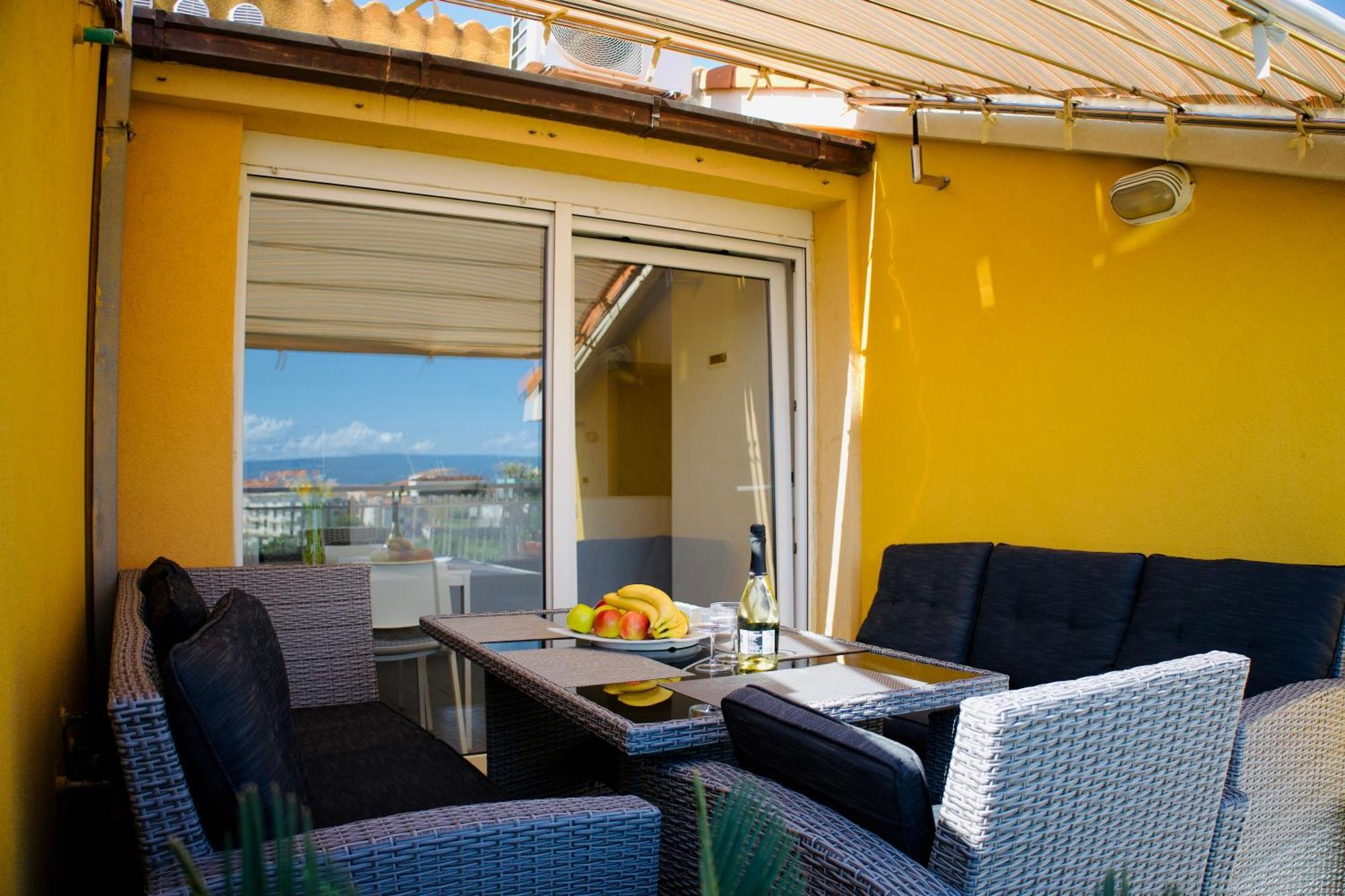 Apartamento Cosy Nest Split Exterior foto